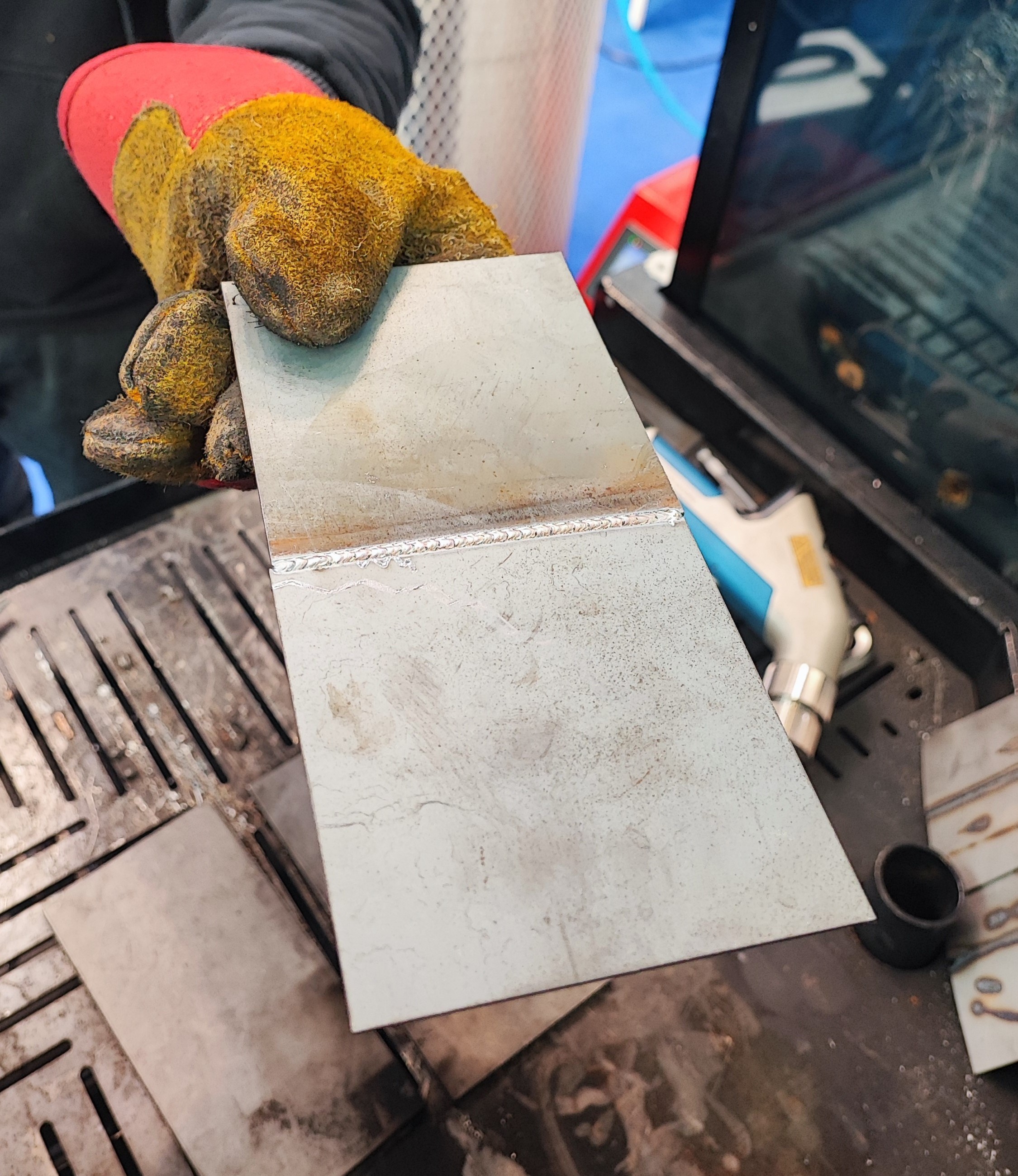 Пример лазерной сварки