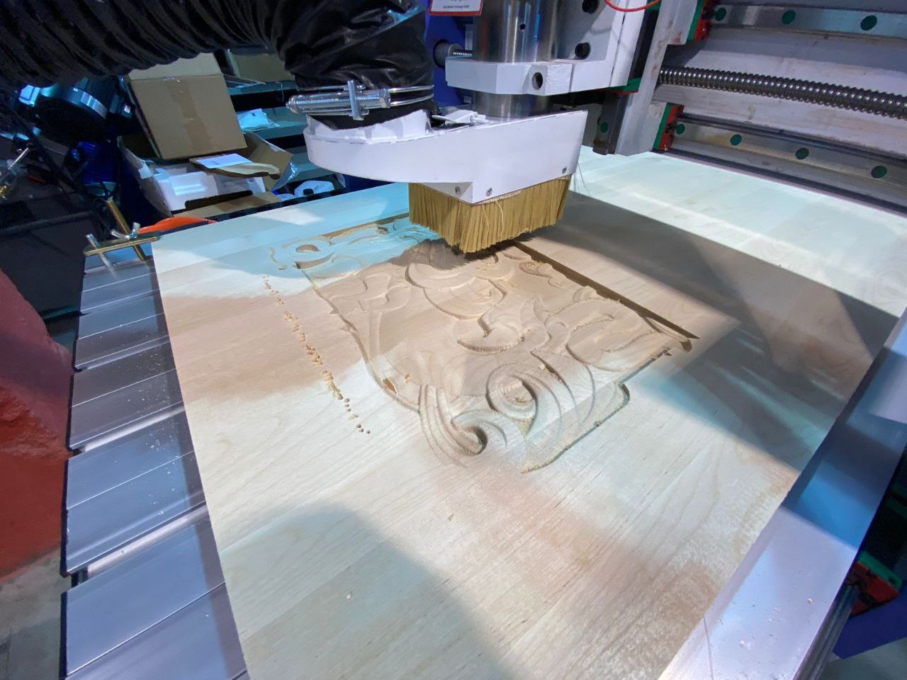 Фрезерный станок Wattsan 0609 mini в работе