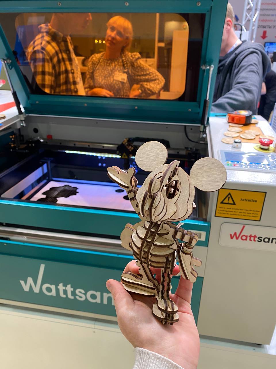 Изделие на лазерном станке для резки дерева Wattsan