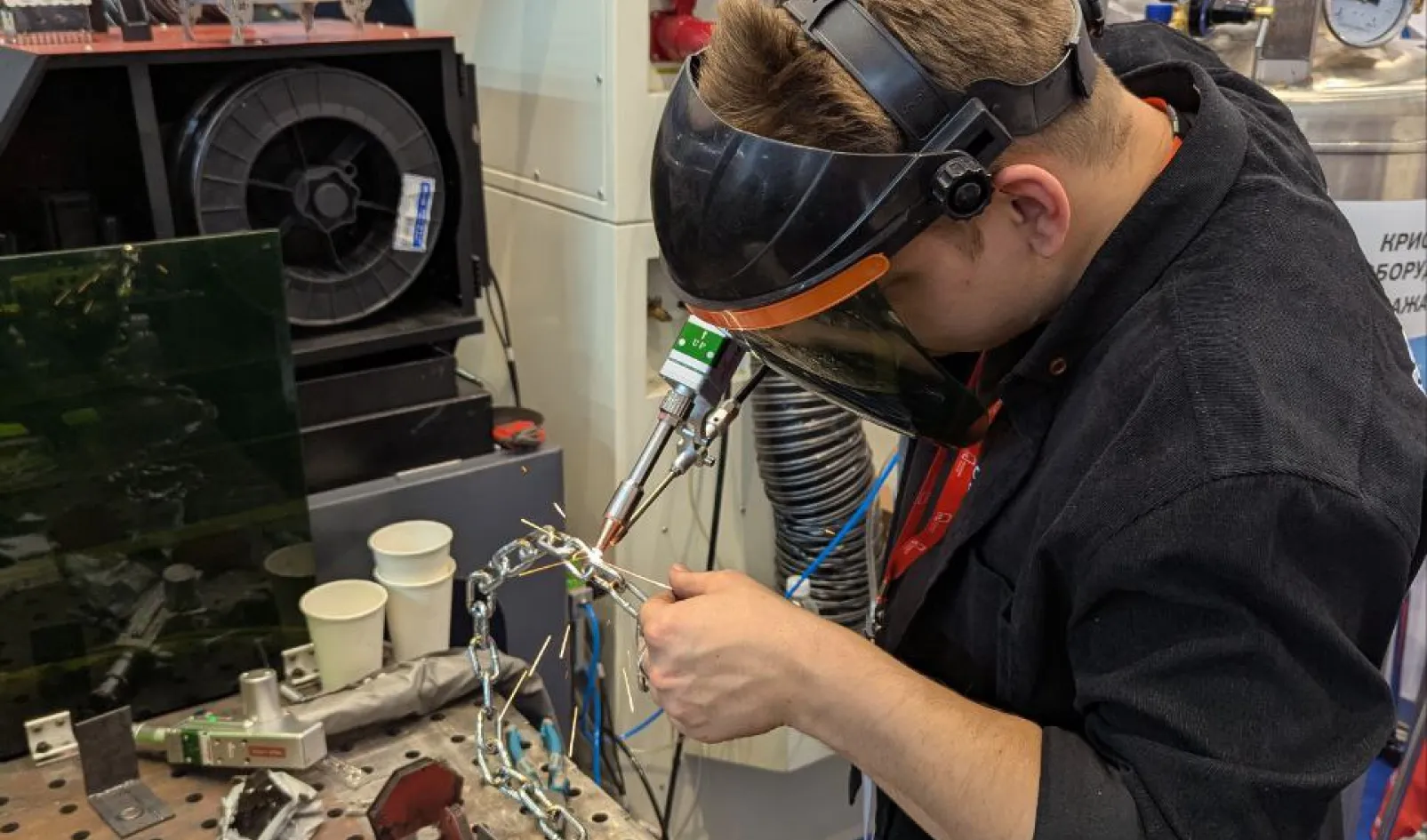 Lasercut на выставке Weldex