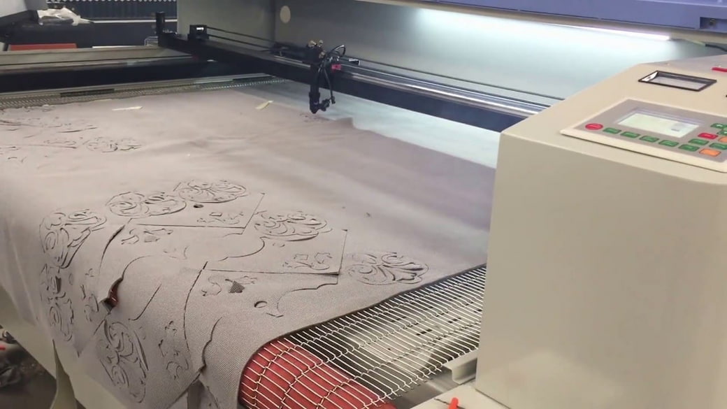 Лазерный раскрой ткани