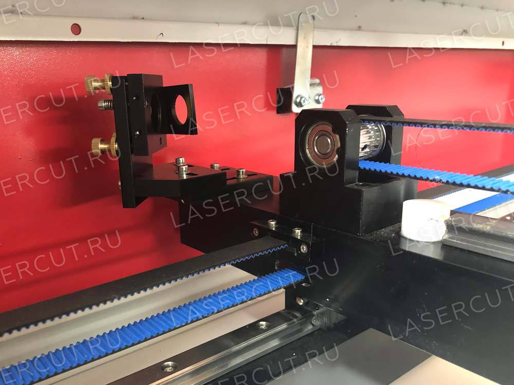 Второе зеркало лазерного станка Zerder 