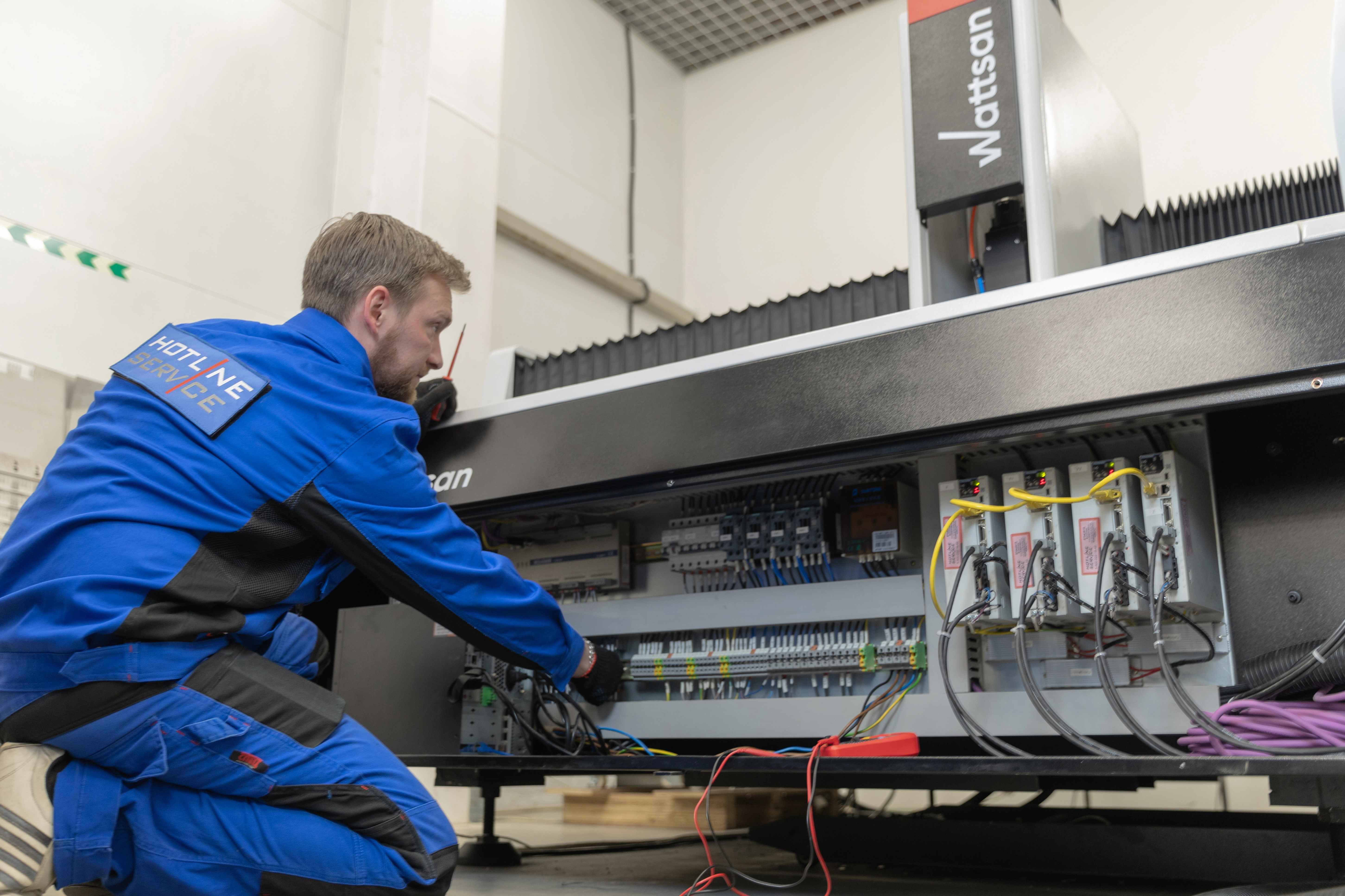 Сервис и обучение операторов станков по металлу