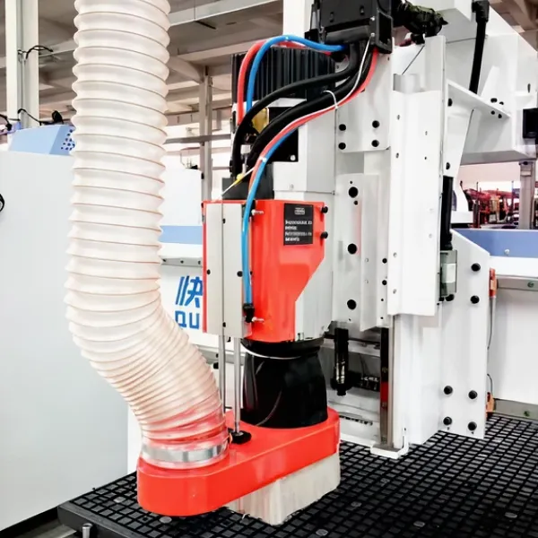 4 оси и поворот шпинделя на ±90°