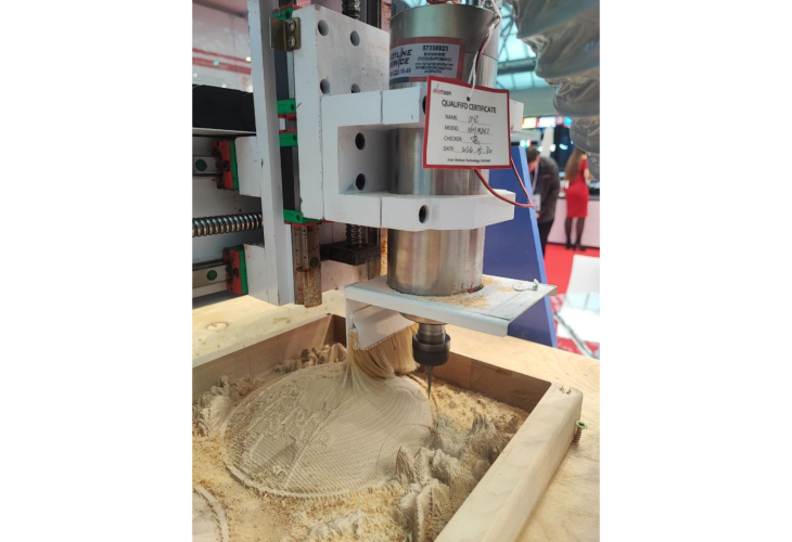 Превью 10 к Фрезерный станок с ЧПУ WATTSAN 0609 MINI