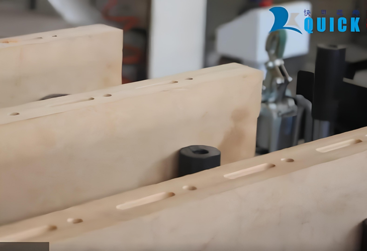 Превью 4 к Шипорезный станок QUICK PE-2108D