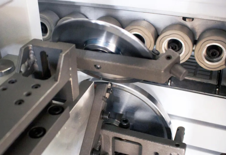 Превью 4 к Кромкооблицовочный станок QUICK KF53