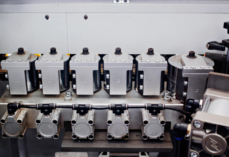 Превью 2 к Кромкооблицовочный станок QUICK KF83KS