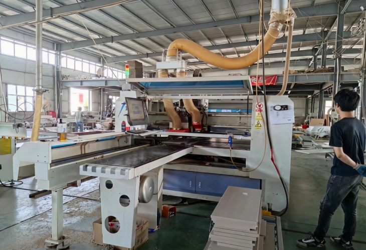 Превью 2 к Сверлильно-присадочный станок с ЧПУ QUICK KQ-62