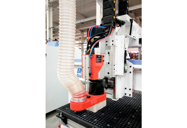 Превью 3 к Обрабатывающий центр с ЧПУ QUICK UA