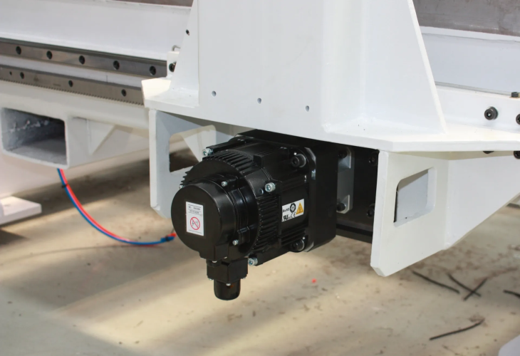 Превью 5 к Обрабатывающий центр QUICK UE-1320