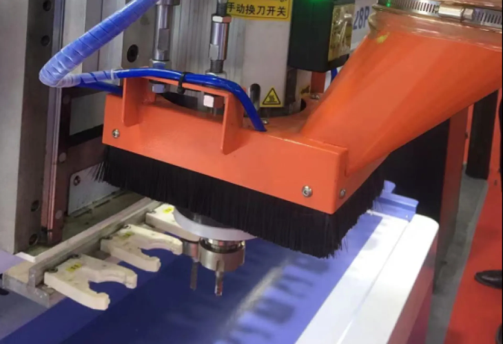 Превью 4 к Обрабатывающий центр QUICK UE-1320