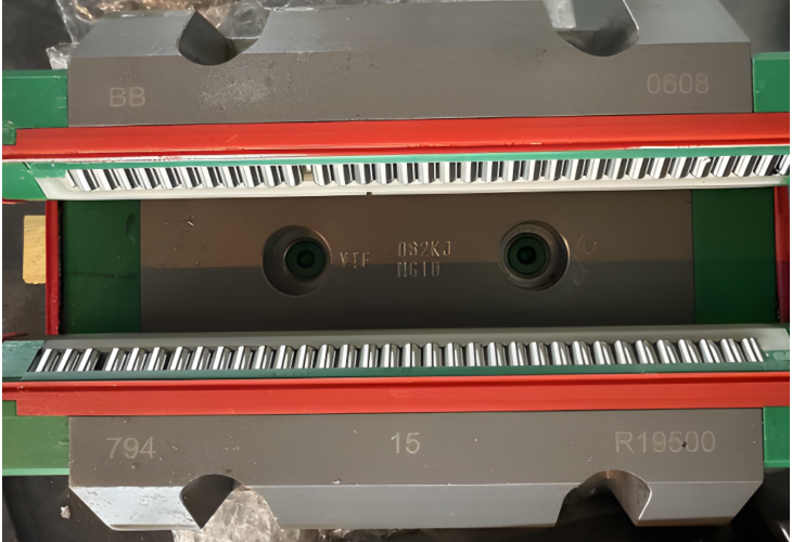 Превью 8 к Вертикальный фрезерный станок с ЧПУ VMC 1160