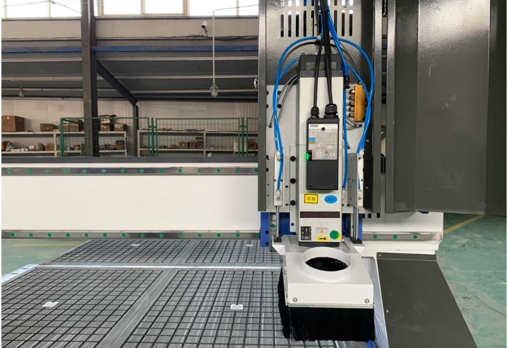 Превью 8 к Фрезерный станок с ЧПУ WATTSAN M2 1616