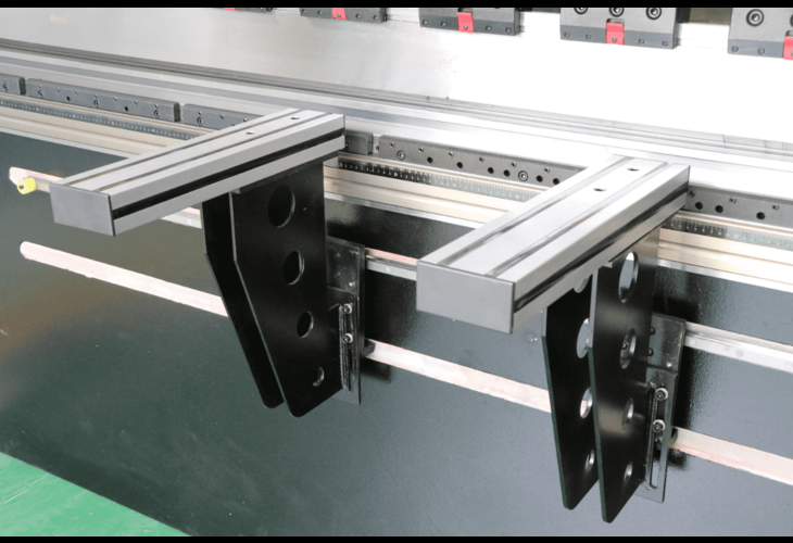 Превью 10 к Гидравлический листогибочный пресс Wattsan TB 12532