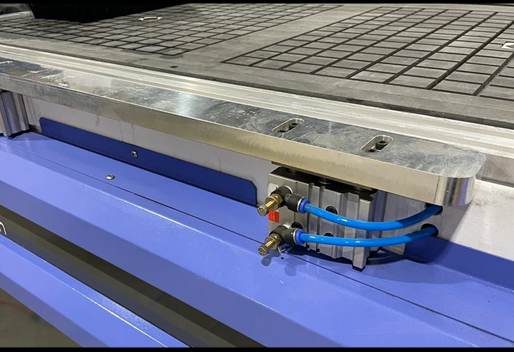 Превью 3 к Фрезерный станок с автосменой инструмента с ЧПУ WATTSAN M3 1313