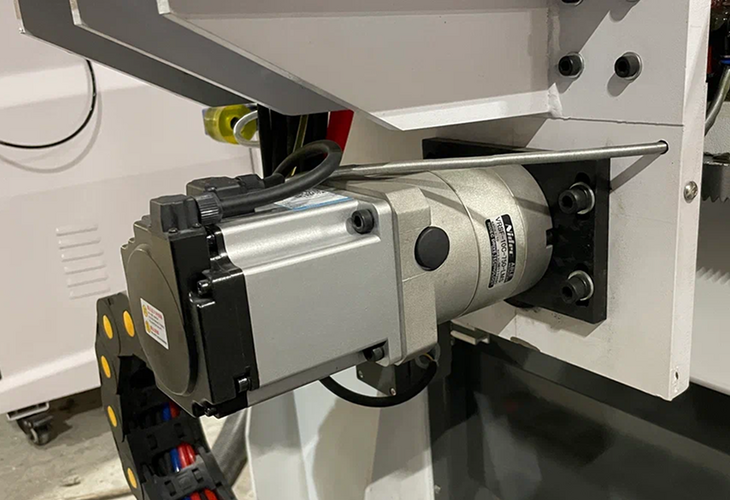 Превью 5 к Фрезерный станок с автосменой инструмента с ЧПУ WATTSAN M3 1313