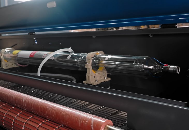 Превью 4 к Лазерный станок WATTSAN 1610 CAM CONVEYOR