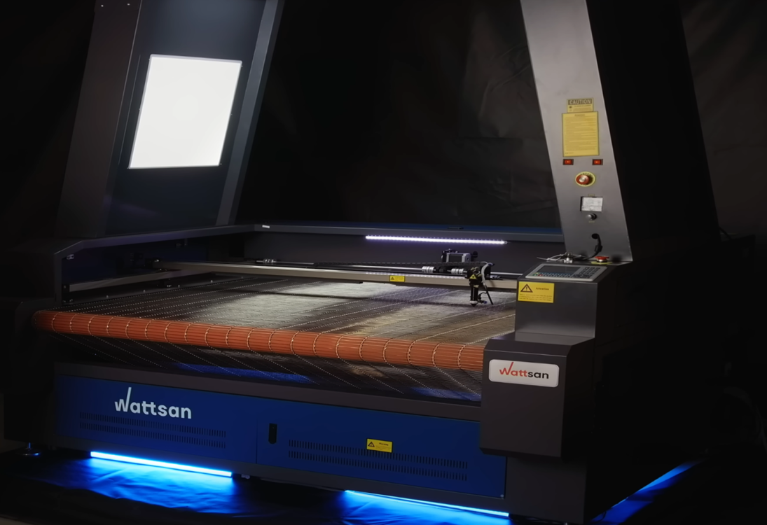 Превью 2 к Лазерный станок WATTSAN 1610 CAM CONVEYOR