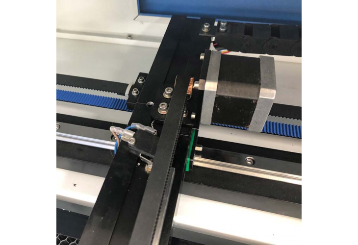 Превью 5 к Лазерный станок ZERDER FLEX 1610