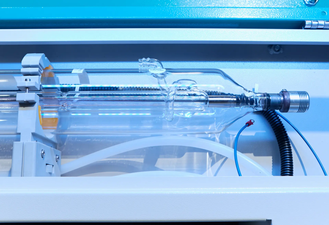 Превью 16 к Лазерный станок WATTSAN 1290 ST Статичный стол