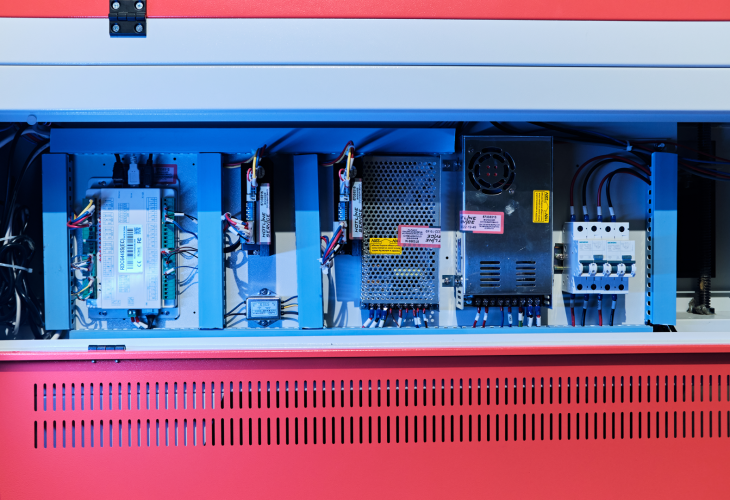 Превью 18 к Лазерный станок WATTSAN 1610 LT — Подъёмный стол