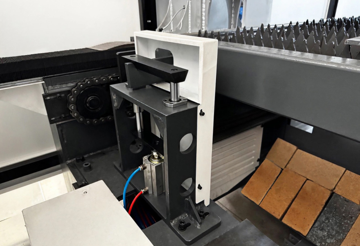 Превью 10 к Лазерный станок по металлу WATTSAN Hard 2040