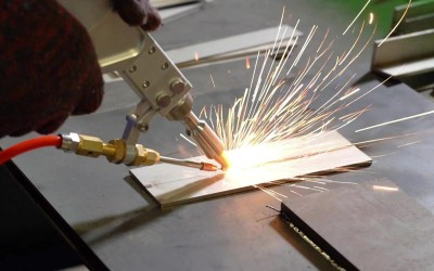 Сварка с присадочной проволокой: необходимость или лишний элемент?