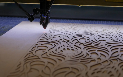 Как порезать лазерным станком толстую фанеру или массив дерева