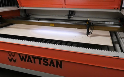 Как выбрать лазерный станок СО2 с ЧПУ: советы экспертов