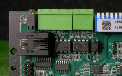 Видеообзор драйвер шагового двигателя Leadshine 3DM580