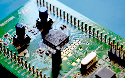 Видеообзор блока высокого напряжения RECI DY10 100W